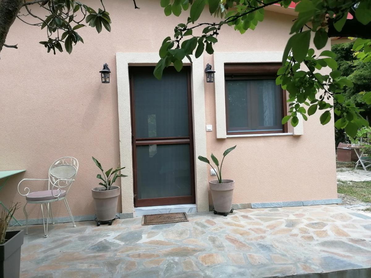 Tiny House By The Sea Villa Nea Skioni Dış mekan fotoğraf