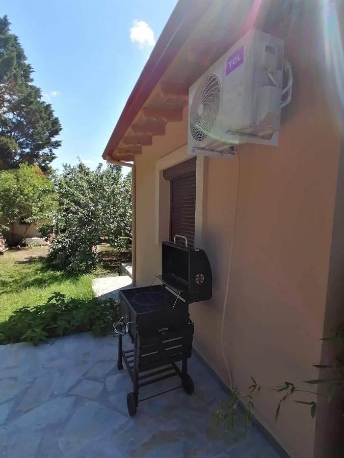 Tiny House By The Sea Villa Nea Skioni Dış mekan fotoğraf