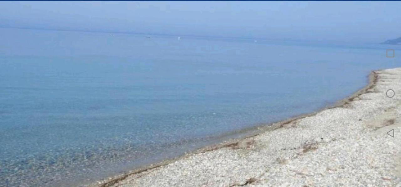 Tiny House By The Sea Villa Nea Skioni Dış mekan fotoğraf