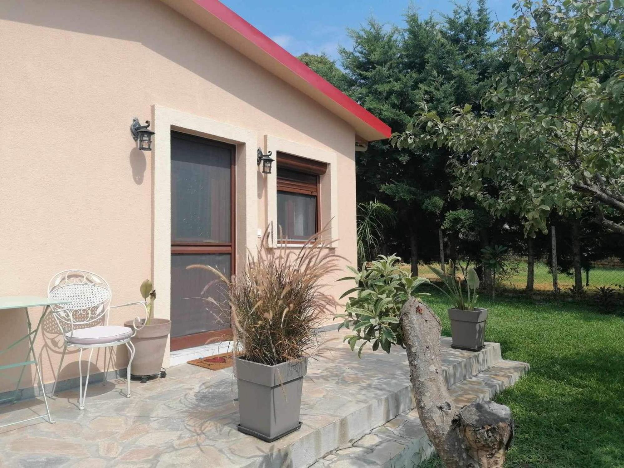 Tiny House By The Sea Villa Nea Skioni Dış mekan fotoğraf